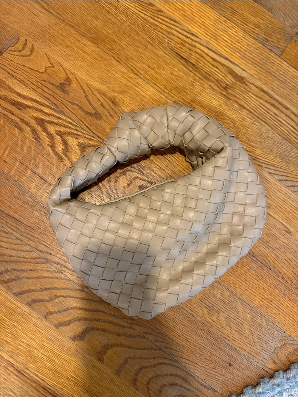 Urban Expressions Woven Shoulder Bag in Taupe
